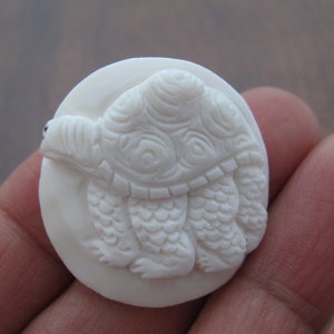 SALE Hand Carved  Turtle Cabochon , Jewelry Supplies B8501
