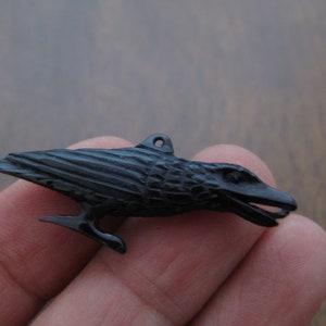 Balibagus, Excellent carving Flying raven pendant , Buffalo horn   carving  Jewelry making Supplies B8504