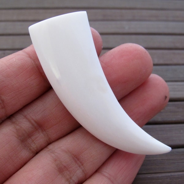 Hand Carved tusk Buffalo bone, Choker, Jewelry making supplies B6447