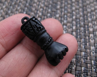 Small Fist Pendant,  Buffalo Horn, Tangan,  Jewelry making Supplies B8060-H