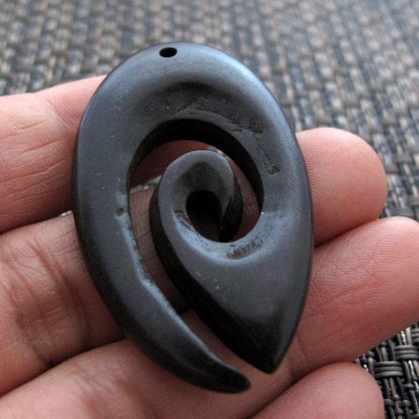 Gorgeous  Hand carved Koru symbol, swirl  Design, Carved Buffalo horn, Focal piece, Jewelry making Supplies  B86594020