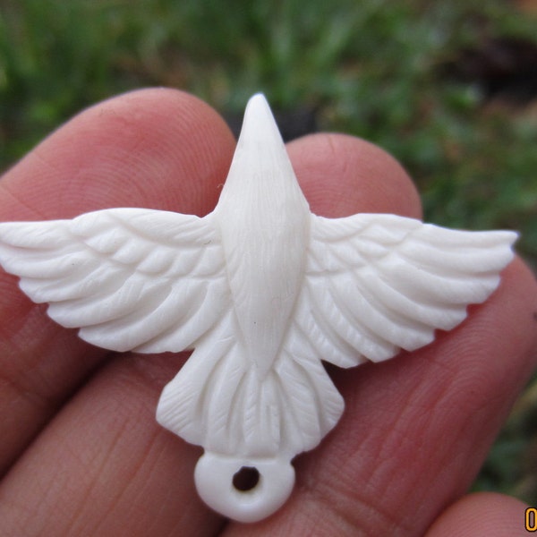 Medium Size (44 x 32 mm)  Hand Carved White Raven  Buffalo Bone  Carving Pendant Beads, Jewelry making Supplies B4984