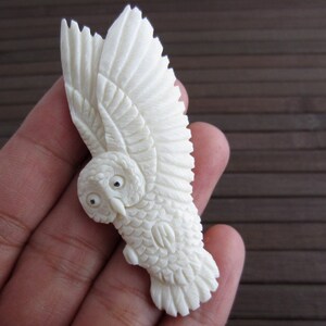 AAA Excellent  Quality  Hand Carved flying Owl cabochon,bone carving ,  Jewelry making Supplies B3644