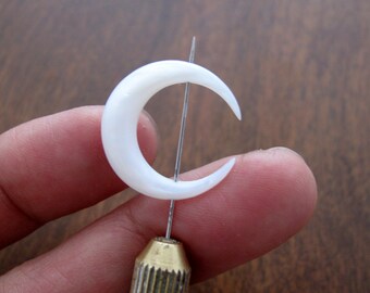 15mm Double Horn Crescent, Fresh Water Mother of Pearl, WHITE, Double Drilled, Hand Carved, Jewelry Making Supplies,  B6788
