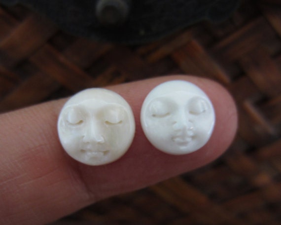 Pair of 10 mm (0.39 inch)  Closed Eye Moon Face , Tiny moon face, Buf…