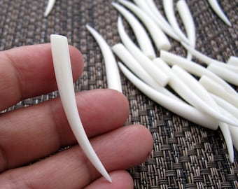 TWO PIECE of  Hand Carved buffalo bone  Tusks , Buffalo Bone Carving,  attach note if you need drilling B8728-5 mm end thickness