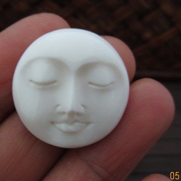 25 mm Hand Carved Moon Face Cabochon with Closed Eyes, Flat Backed,  Embellishment, Moon face cameo, Buffalo Bone Carving B3449