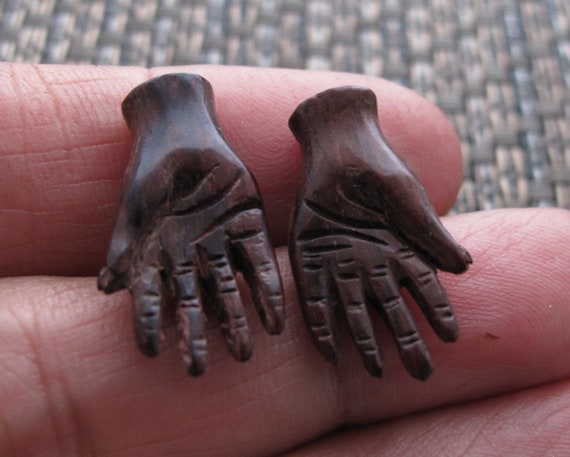 Beautifully Detailed Hand Carved Gauged Earrings Beautifully Detailed Hand Carved Gauged Earrings