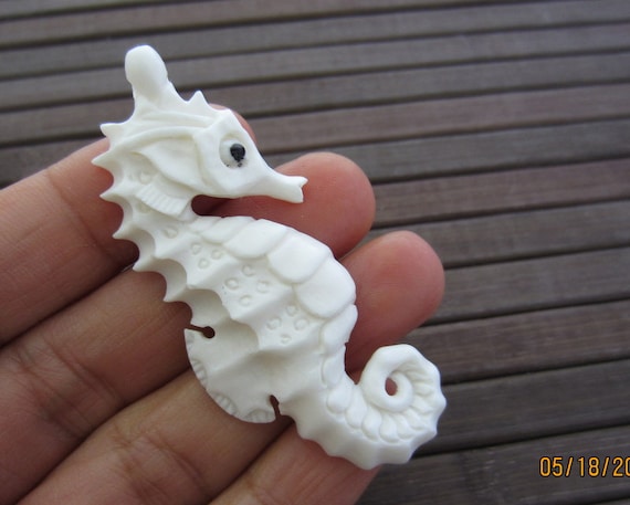 Gorgeous  Single Sided Seahorse Pendant Bead, Side Drilled, Carved Bone,  Jewelry Supplies B3369