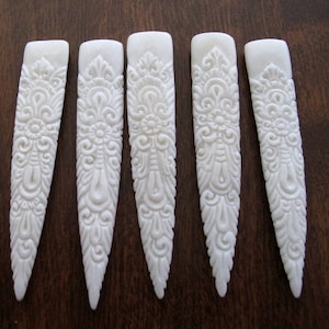 Excellent Detail  Hand Carved buffalo bone  Tusk , Buffalo bone carving, NOT DRILLED, Supplies for jewelry B6879