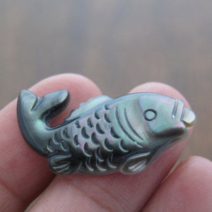 Hand Carved  Koi Fish,  Black Mother of Pearl, 1-Sided,  Jewelry making supplies B8049