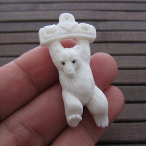 Gorgeous carved Little Bear Pendant , Buffalo Bone carving, Jewelry making Supplies B5349 image 1