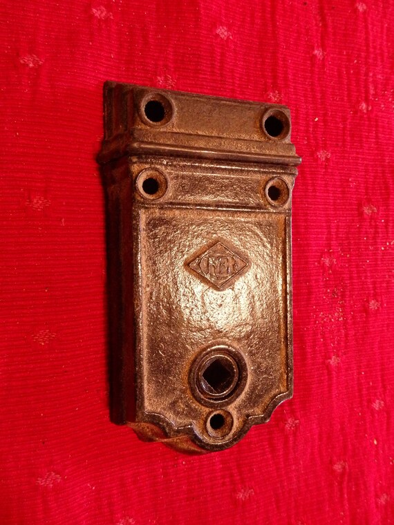 Corbin Closet Or Utility Room Door Catch Easy Surface Mount