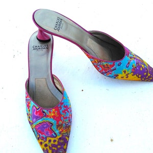 Charles Jordan France Mod multi color print mules slides shoes pink heels Retro vintage 7.5