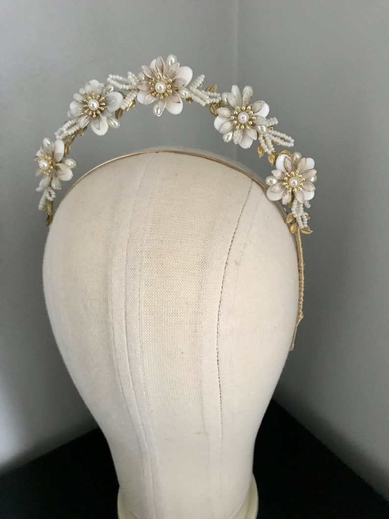 1940s bridal headband Gold or Silver Wild Romance. bridal halo crown 1930s style wedding headpiece antique style tiara