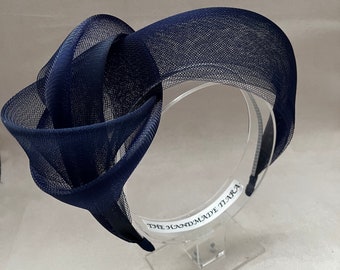 Navy fascinator knotted headband, Navy blue headpiece for a wedding guest, mother of the bride head piece, Races Headwear