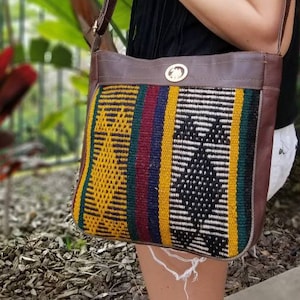 Vintage Crossbody Bags, Vintage Kilim Bag, Boho Crossbody Purse, Kilim Purses, Kilim Bags, Turkish Kilim Bag, Handmade Bag, Vintage Purse image 1