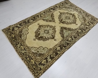 Vintage Turkish Oushak Rug: 4x7 Beige-Brown Medallion Area Rug