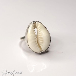 Handgefertigter Ring aus Sterlingsilber mit Kaurimuschel, Strand-Boho-Schmuckstück