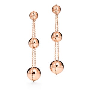 Örhängen i 18K roséguld med trippel dropp, grova kedjeörhängen, hängande kedjeörhängen, trippellänksörhängen. Gåvor.
