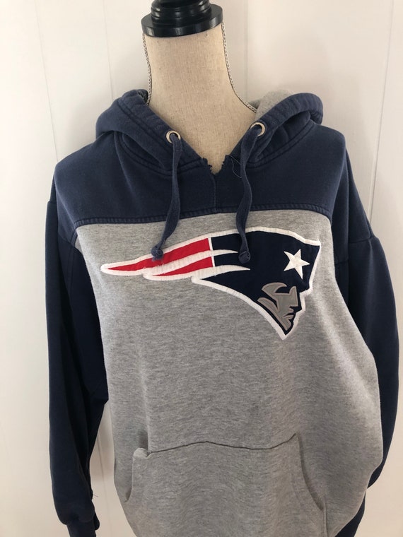 Vintage New England Patriots Embroidered Hoodie Sw