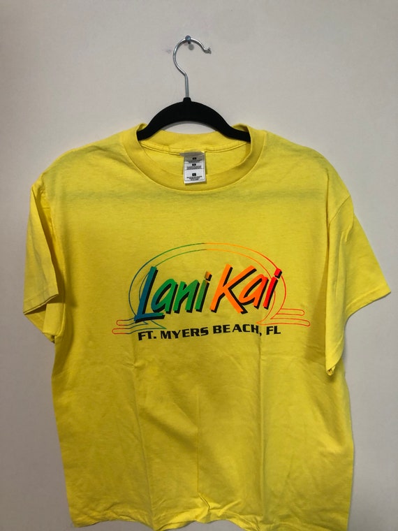 Vintage Fort Myers Beach Lani Kai Tshirt
