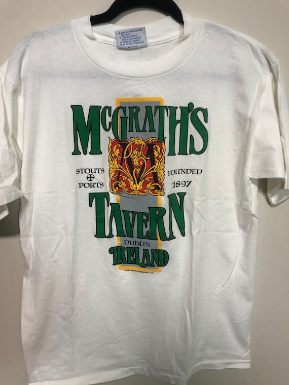 Vintage McGrath’s Tavern Dublin Ireland 90s Tshirt