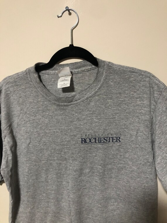 Vintage University of Rochester 90s 2000s Tshirt
