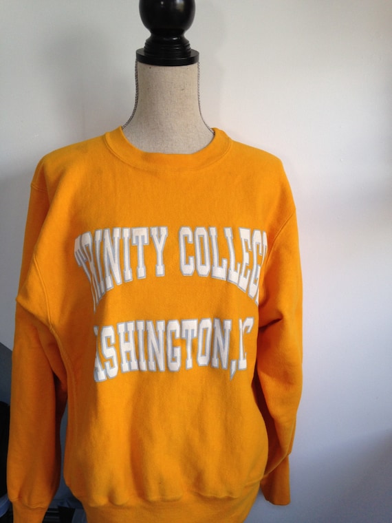 yellow university of washington sweatshirt