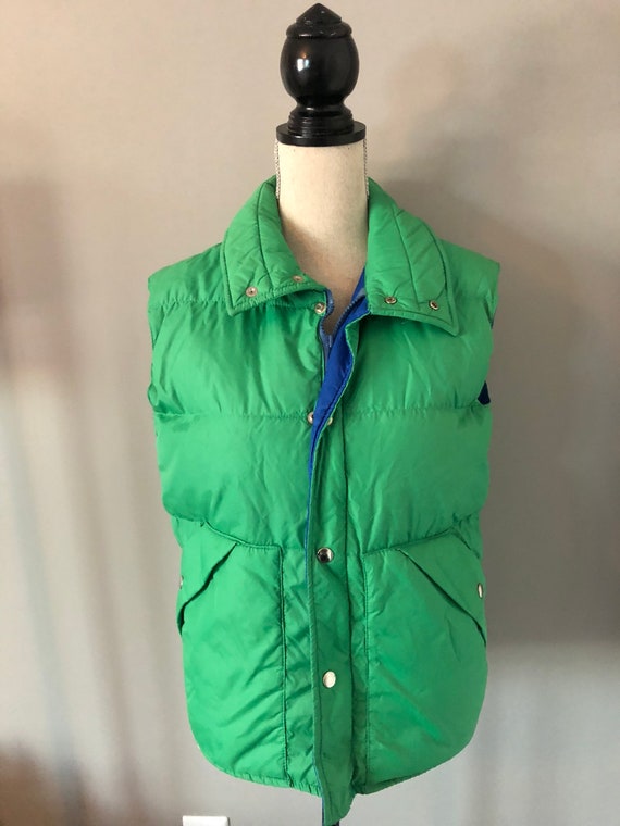 Vintage 70s Bright Green and Blue Free Style Down… - image 1