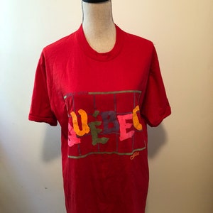 Vintage Quebec Montreal Canada Tshirt