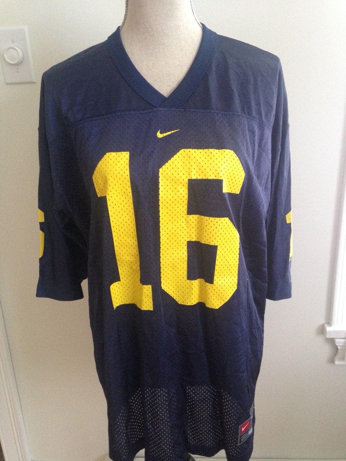 University michigan wolverines basketball jersey 90s large