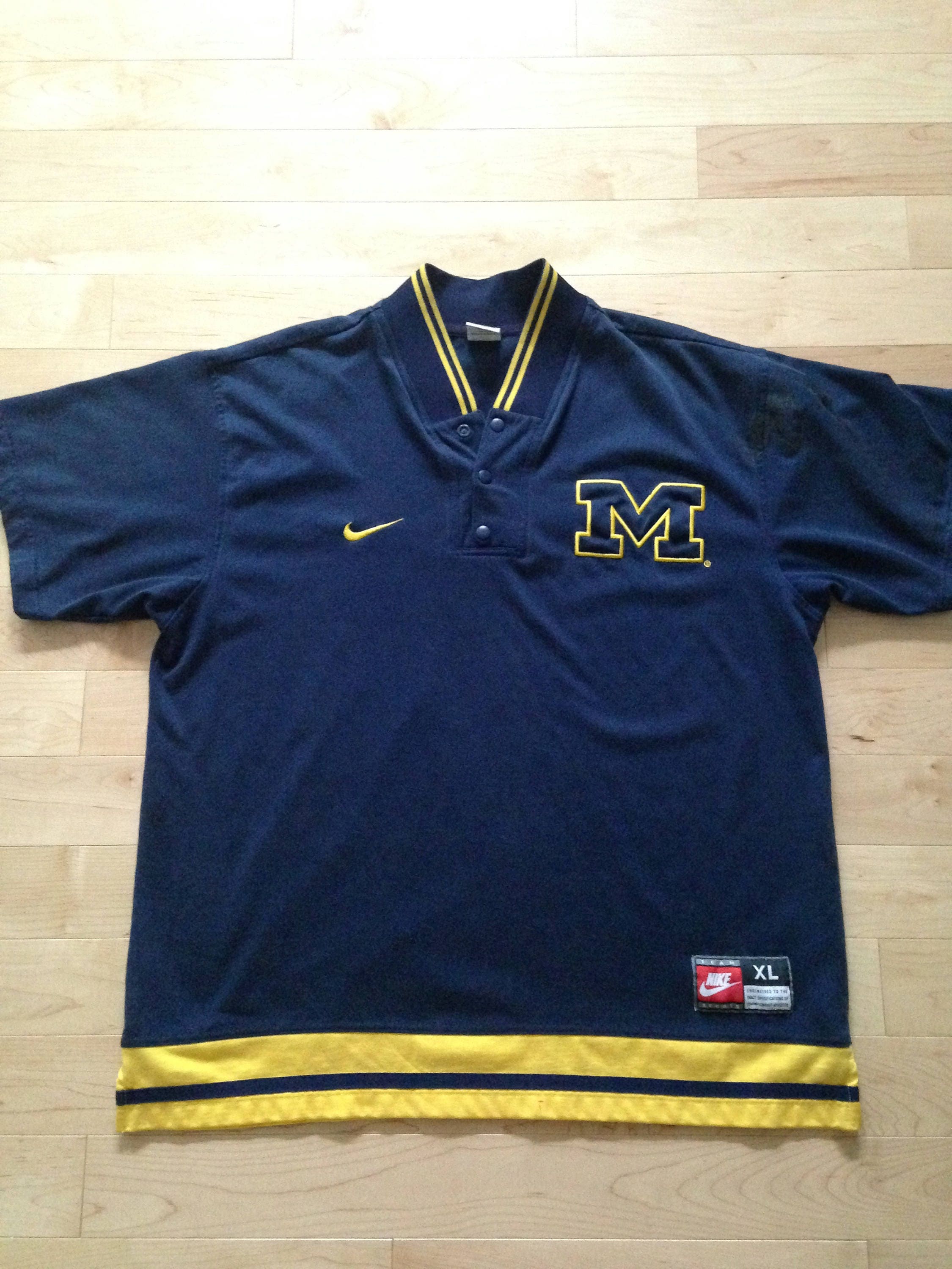 nike michigan clothes