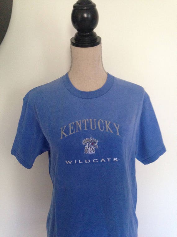 Vintage Kentucky Wildcats Basketball 90s Tshirt