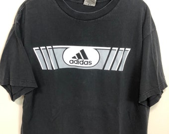 Vintage Adidas early 2000s Tshirt