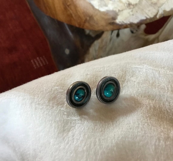 Stunning Vintage Silver & Turquoise Post Earrings - image 4