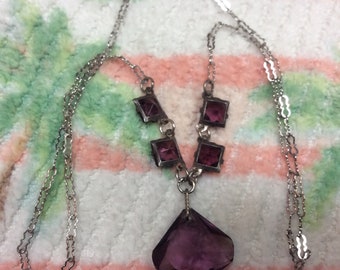 Vintage Circa 1930 Deep Purple Czech Glass Necklace