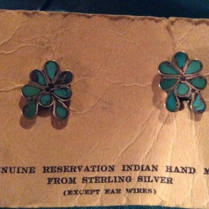 Vintage Zuni turkoois sterlingzilveren geschroefde oorbellen, circa 1950