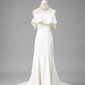 Witte trouwjurk, bruidsjurk, off-shoulder zeemeerminjurk, handgemaakte vintage stijl jurk