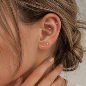 Boucles d'oreilles puces en cristal fin, argent fin S999, lot de 5 puces individuelles, 10 mm et 12 mm, pour cartilage et hélix, finition or ou argent.