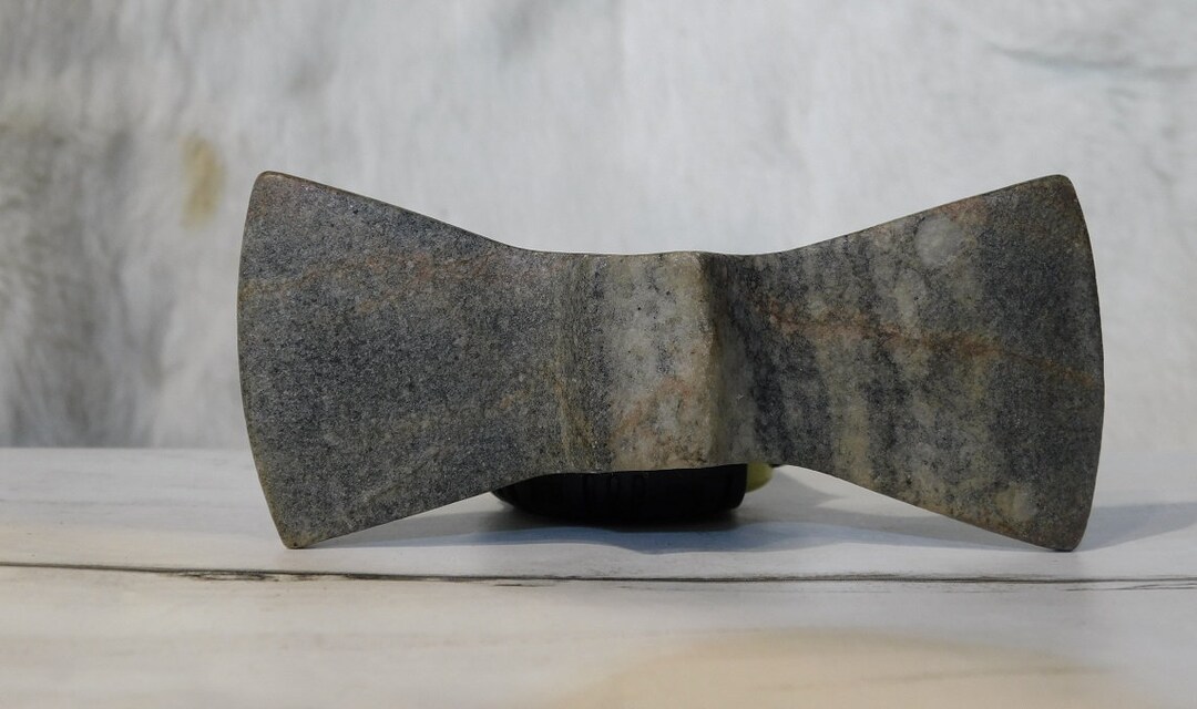 Granite Bowtie Bannerstone Indian Artifact Relic Hard Stone Tool