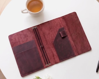 Engraved leather journal cover, Trifold leather notebook cover, Leather personalized journal,Refillable journal cover,Custom leather planner
