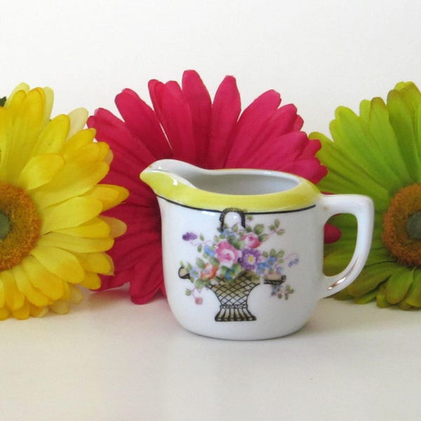 Floral Bouquet Creamer - Cream for Coffee Serving Pitcher - Mid Century Vintage Home - Kitchen Decor