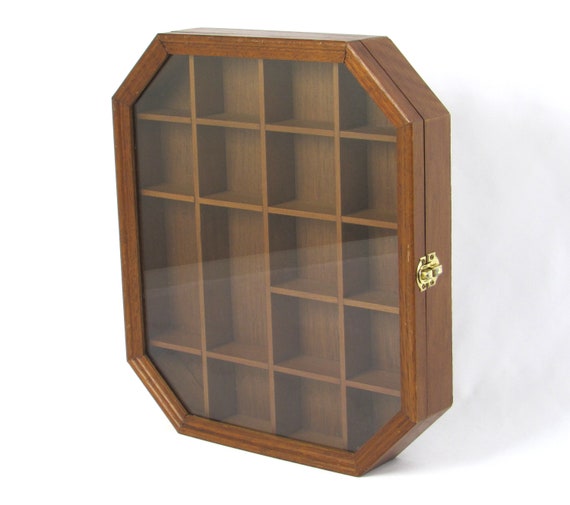Octagonal Shaped Collectibles Display Housing Unit Glass Door