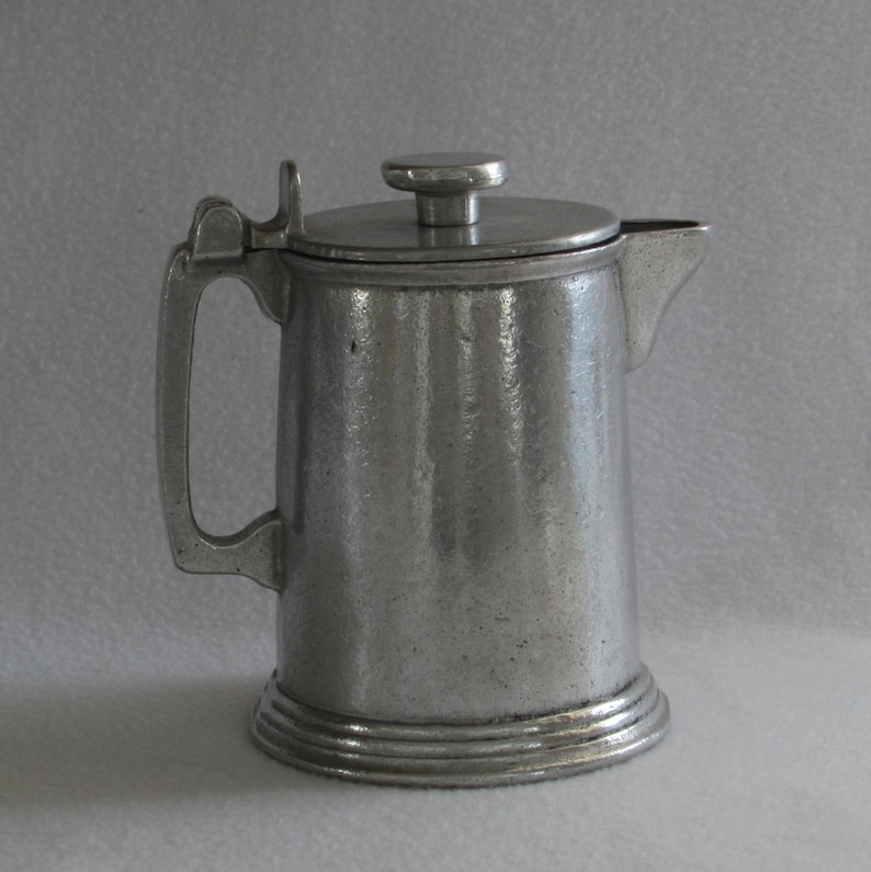 Fishing heavy Duty Pewter Coffee Pot Hunting Hot Water Warmer Ice Water Pitcher Camping Vintage Home Kitchen Decor