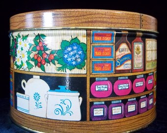 Vivid Colors - Clean - Retro General Store Country Tin Signed Odom by Hallmark - Vintage Home Kitchen Decor