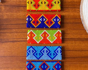 Olhos Handmade Beaded Bracelet