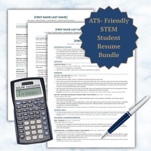 Pode incluir: Uma pilha de modelos de currículo brancos com texto preto, um emblema azul escuro em forma de estrela com o texto ATS-Friendly STEM Student Resume Bundle, uma calculadora solar preta exibindo 3.141592654 e uma caneta esferográfica prateada e azul.