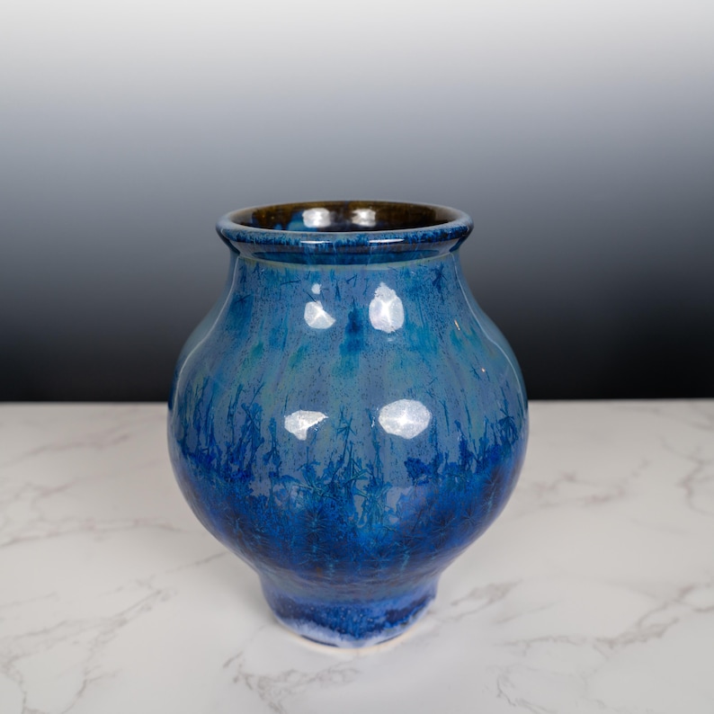 Aurora Borealis Vase — No. 2 by Mark Barta — detail view 4