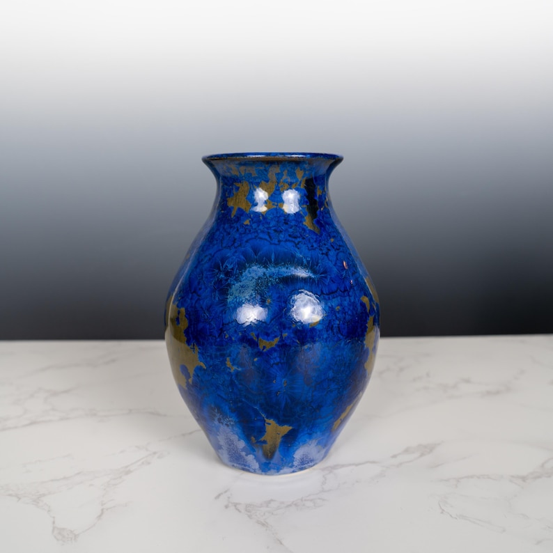 Aurora Borealis Vase — No. 3 by Mark Barta — detail view 5